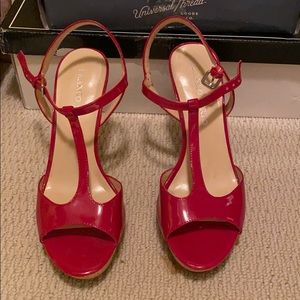Red heels size 9